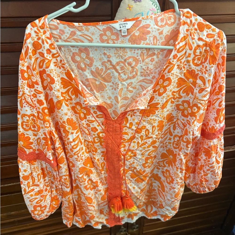 crown & ivy Orange and White Floral Peasant Blouse